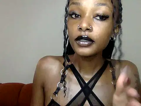 mavelous mia online show from June 2026 07:54:02 AM