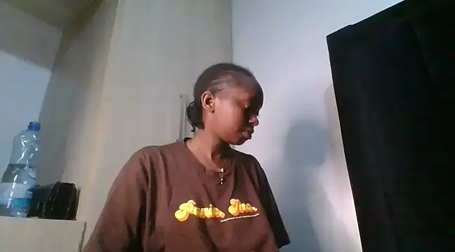 Snapshot of Sexy_barb2 chatting on February 2025 05:37:02 PM Sexy barb2 online show from February 2025 05:37:02 PM