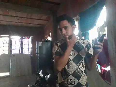 Snapshot of jhonnyhot_69 chatting on February 2026 09:35:01 PM jhonnyhot 69 online show from February 2026 09:35:01 PM