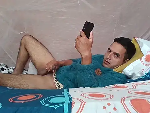 Snapshot of jhonnyhot_69 chatting on February 2026 01:52:01 PM jhonnyhot 69 online show from February 2026 01:52:01 PM