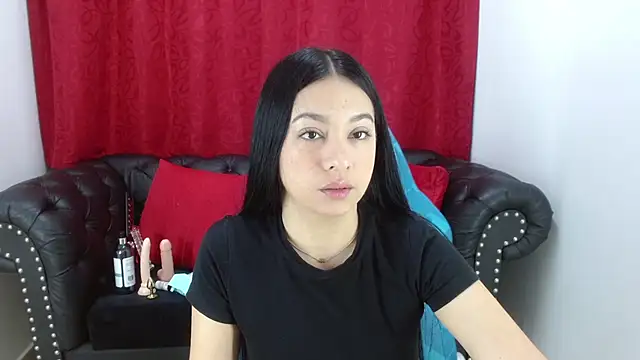 Lila Pinky online show from February 2025 02:00:02 PM