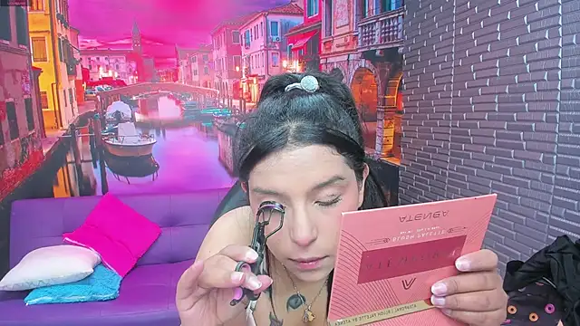 Small naughty  online show from January 2026 01:38:02 PM