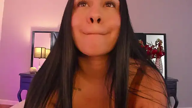 Snapshot of KattyPortman chatting on January 2025 04:33:01 AM KattyPortman online show from January 2025 04:33:01 AM