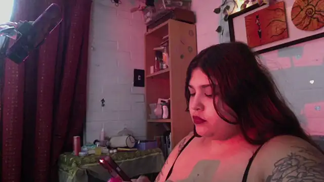 Snapshot of dreamgirl_sweet chatting on March 2026 02:12:01 AM dreamgirl sweet online show from March 2026 02:12:01 AM