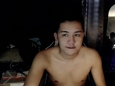 xgregor07 online show from December 2025 08:43:01 AM