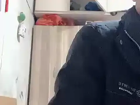 Snapshot of Beijing2000 chatting on December 2024 09:24:01 AM Beijing2000 online show from December 2024 09:24:01 AM