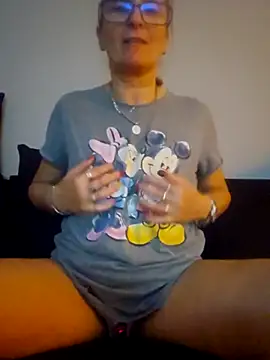 Snapshot of Steffi45 chatting on October 2025 01:12:01 PM Steffi45 online show from October 2025 01:12:01 PM