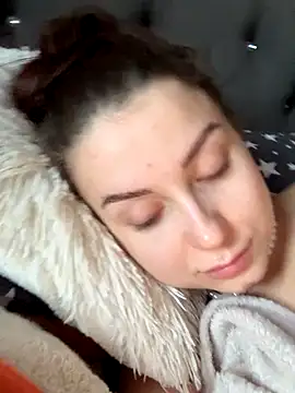 ellie ssexy online show from October 2025 04:21:01 AM