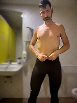 Snapshot of SubSexVideos chatting on July 2026 05:15:01 AM SubSexVideos online show from July 2026 05:15:01 AM