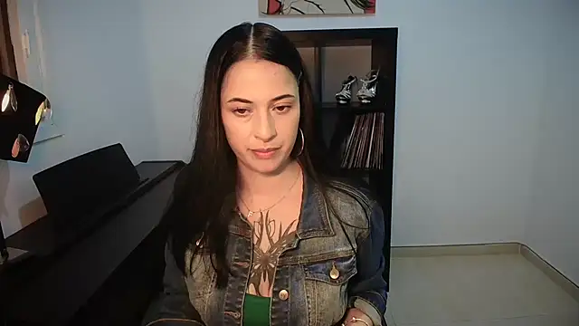 Snapshot of Windy_butterfly chatting on September 2025 05:51:01 PM Windy butterfly online show from September 2025 05:51:01 PM