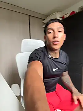 Snapshot of sendfer chatting on April 2026 07:14:01 PM sendfer online show from April 2026 07:14:01 PM