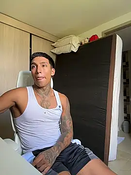 Snapshot of sendfer chatting on April 2026 07:15:02 PM sendfer online show from April 2026 07:15:02 PM