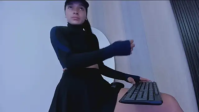  shantal smith online show from March 2025 04:22:01 PM