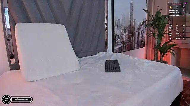 Snapshot of missatenea chatting on January 2025 03:58:01 PM missatenea online show from January 2025 03:58:01 PM