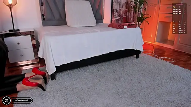 Snapshot of missatenea chatting on March 2025 01:45:01 PM missatenea online show from March 2025 01:45:01 PM