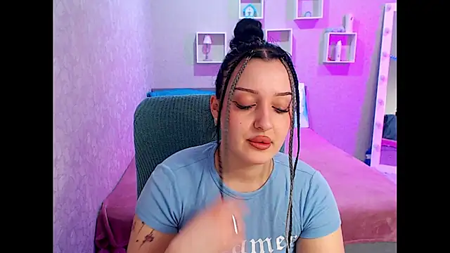 Snapshot of SkarlettMonliss chatting on April 2026 04:42:02 PM SkarlettMonliss online show from April 2026 04:42:02 PM