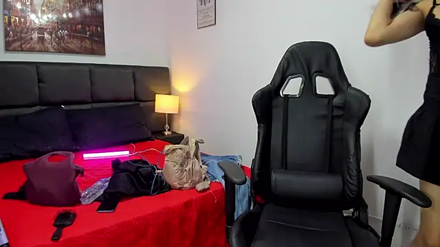 Megan Miles02 online show from March 2025 08:00:02 PM