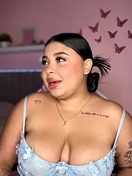 Snapshot of Emily_cooper20 chatting on January 2026 01:53:01 AM Emily cooper20 online show from January 2026 01:53:01 AM