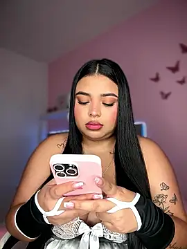 Snapshot of Emily_cooper20 chatting on January 2026 12:38:01 AM Emily cooper20 online show from January 2026 12:38:01 AM