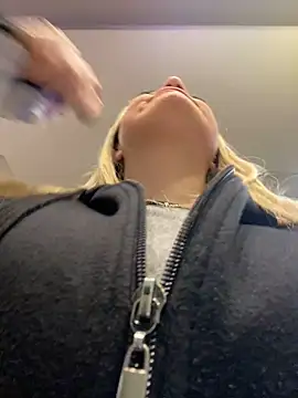 antonella87 online show from January 2025 09:58:02 PM