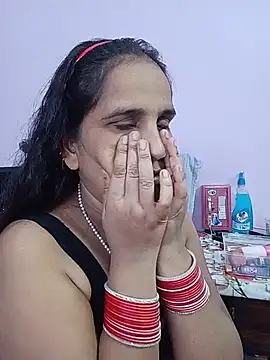 Snapshot of reemacouple007 chatting on July 2026 07:37:02 AM reemacouple007 online show from July 2026 07:37:02 AM