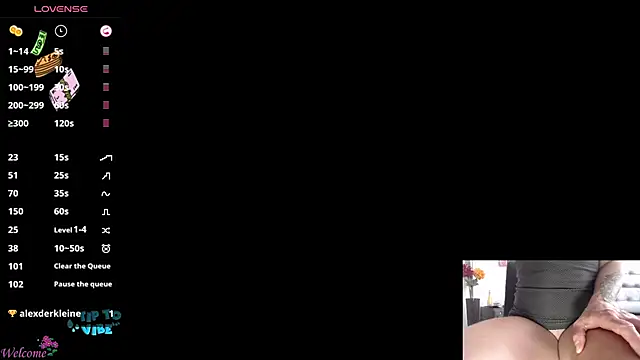 Snapshot of ViickySexy chatting on January 2025 07:43:01 PM ViickySexy online show from January 2025 07:43:01 PM