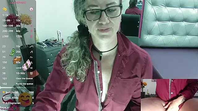 Snapshot of ViickySexy chatting on February 2025 10:39:01 PM ViickySexy online show from February 2025 10:39:01 PM