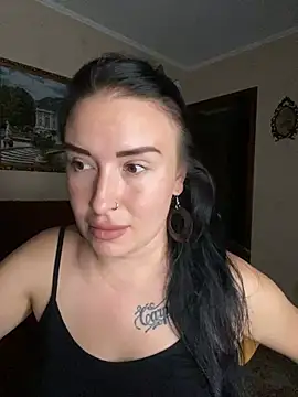 Roxana Bell online show from July 2026 06:58:02 PM