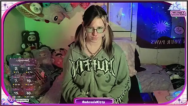 Snapshot of AmbrosiaKitty chatting on April 2026 07:50:01 AM AmbrosiaKitty online show from April 2026 07:50:01 AM