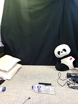 Snapshot of Blossam_07 chatting on February 2025 06:51:02 PM Blossam 07 online show from February 2025 06:51:02 PM