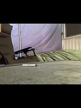 Snapshot of BobbyQ29 chatting on November 2025 02:18:01 PM BobbyQ29 online show from November 2025 02:18:01 PM