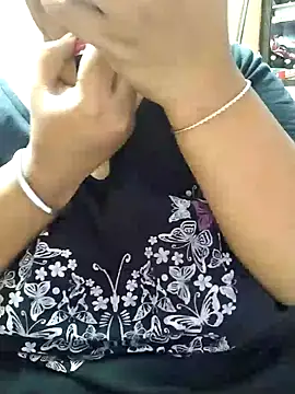 Snapshot of Ravina_patil1 chatting on January 2025 09:13:01 AM Ravina patil1 online show from January 2025 09:13:01 AM