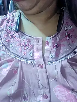 Snapshot of Ravina_patil1 chatting on September 2025 04:51:02 PM Ravina patil1 online show from September 2025 04:51:02 PM