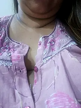 Ravina patil1 online show from December 2025 10:28:02 PM