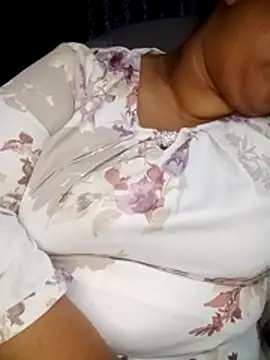 Snapshot of Ravina_patil1 chatting on March 2026 04:22:02 PM Ravina patil1 online show from March 2026 04:22:02 PM