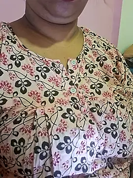 Snapshot of Ravina_patil1 chatting on March 2026 08:03:02 AM Ravina patil1 online show from March 2026 08:03:02 AM