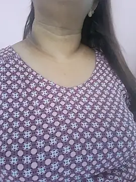 Snapshot of Ravina_patil1 chatting on April 2026 07:13:01 AM Ravina patil1 online show from April 2026 07:13:01 AM