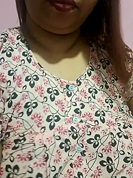 Snapshot of Ravina_patil1 chatting on April 2026 06:46:01 PM Ravina patil1 online show from April 2026 06:46:01 PM