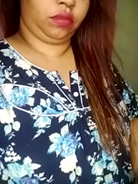 Snapshot of Ravina_patil1 chatting on April 2026 01:35:02 PM Ravina patil1 online show from April 2026 01:35:02 PM