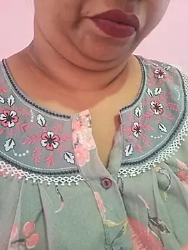 Snapshot of Ravina_patil1 chatting on May 2026 10:36:01 AM Ravina patil1 online show from May 2026 10:36:01 AM
