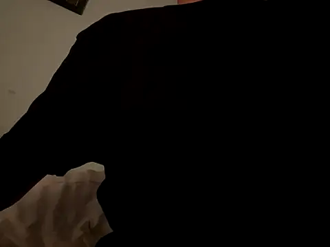 Snapshot of FetishFATALE72 chatting on September 2025 11:37:02 PM FetishFATALE72 online show from September 2025 11:37:02 PM