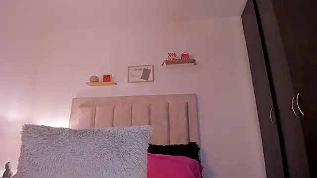 Snapshot of Avaline_Blancx chatting on March 2025 04:06:01 AM Avaline Blancx online show from March 2025 04:06:01 AM