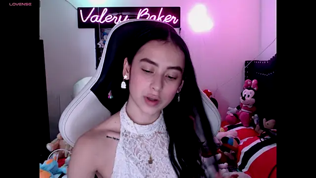 Snapshot of ValeryBaker_ chatting on October 2025 02:13:01 PM ValeryBaker  online show from October 2025 02:13:01 PM