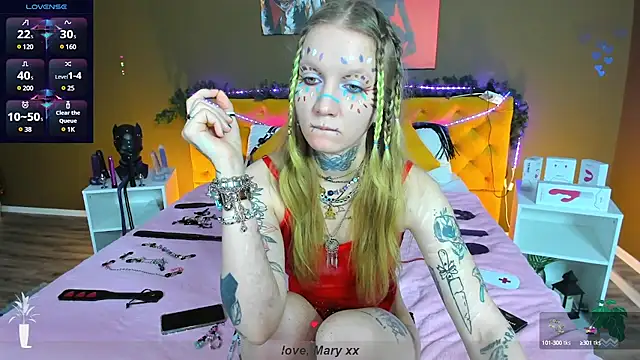 Mary Xextra online show from January 2025 01:02:01 AM