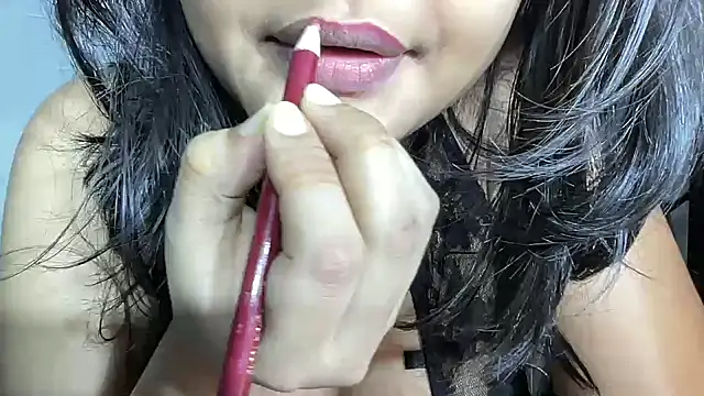 Snapshot of Indian_Diya08 chatting on January 2025 05:33:02 PM Indian Diya08 online show from January 2025 05:33:02 PM