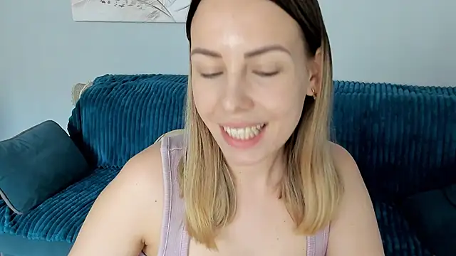 Snapshot of Mia_shy1 chatting on January 2025 10:52:01 AM Mia shy1 online show from January 2025 10:52:01 AM