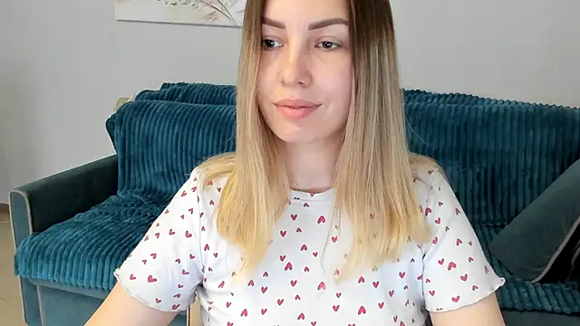 Snapshot of Mia_shy1 chatting on February 2025 07:54:02 AM Mia shy1 online show from February 2025 07:54:02 AM