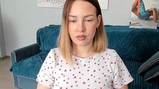 Snapshot of Mia_shy1 chatting on February 2025 06:40:01 AM Mia shy1 online show from February 2025 06:40:01 AM