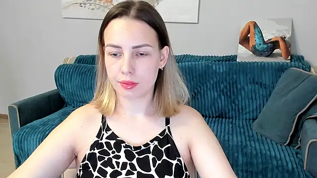 Snapshot of Mia_shy1 chatting on March 2025 12:00:01 PM Mia shy1 online show from March 2025 12:00:01 PM