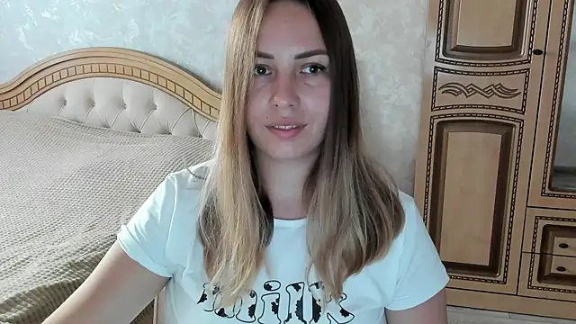 Snapshot of Mia_shy1 chatting on October 2025 07:31:01 AM Mia shy1 online show from October 2025 07:31:01 AM